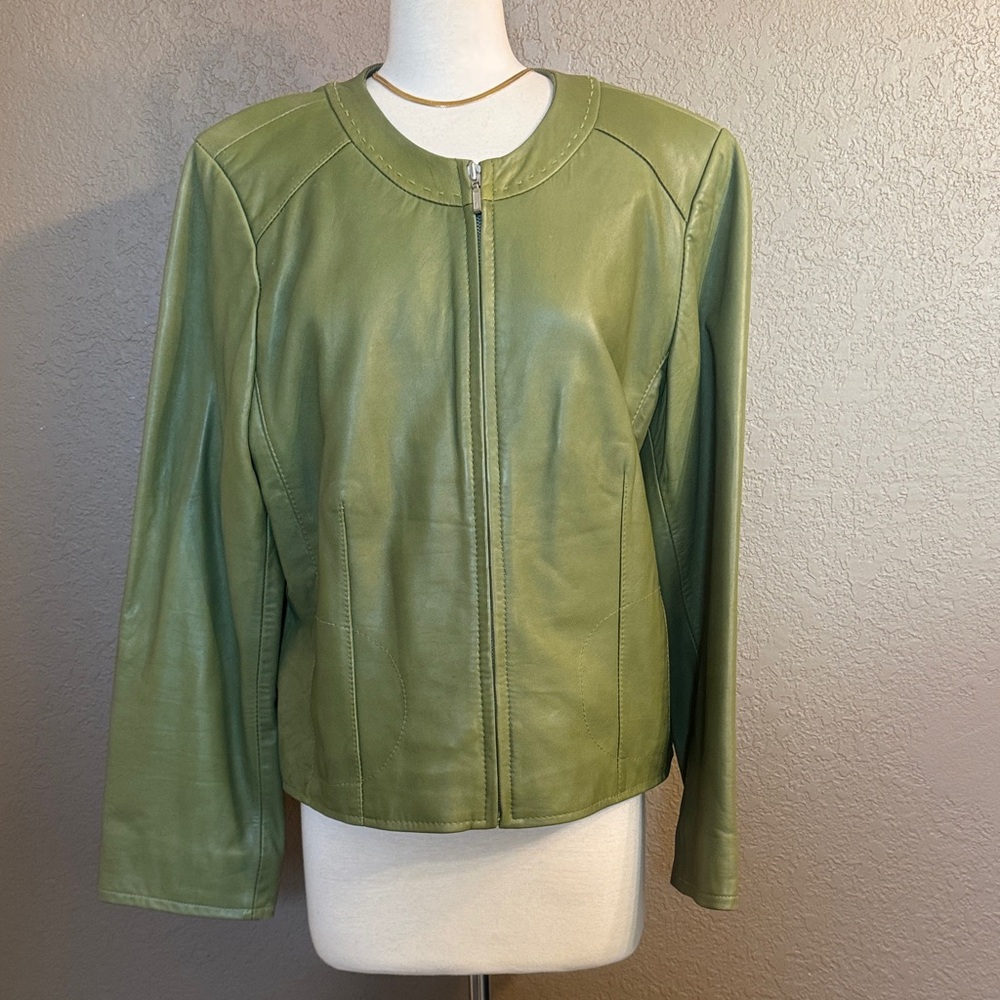 Gorgeous Vintage Provence Green Leather Jacket